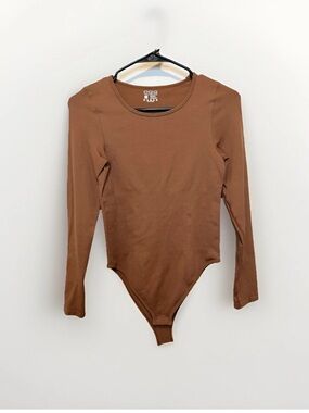 OQQ Brown Long Sleeve Stretch Bodysuit One Piece Women's Size M